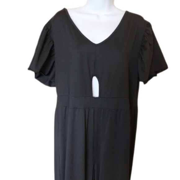 Black Jumpsuit Size 2XL but fits 1XL - Picture 2 of 3